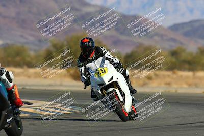 media/Jan-09-2022-SoCal Trackdays (Sun) [[2b1fec8404]]/Turn 14 (10am)/